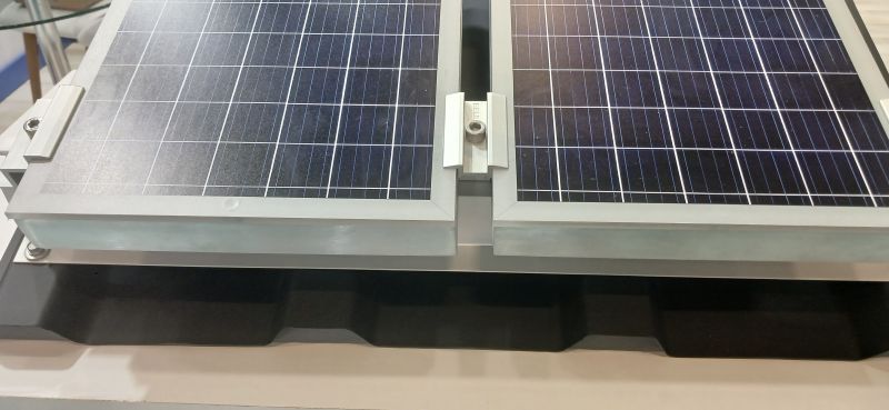 Trapez Saç Uyumlu Solar Güneş Paneli Taşıyıcı Fiyatları GES Arazi Konstrüksiyon Bağlantı Elemanları